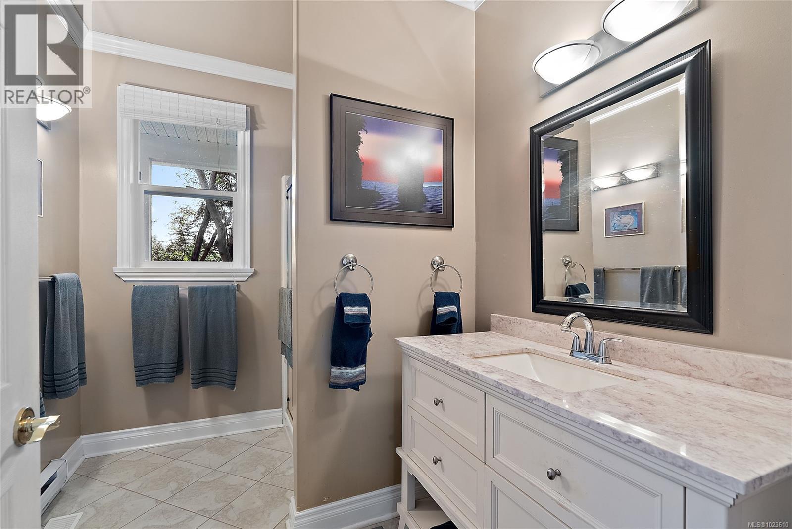 1126 Aspen Rd, Malahat