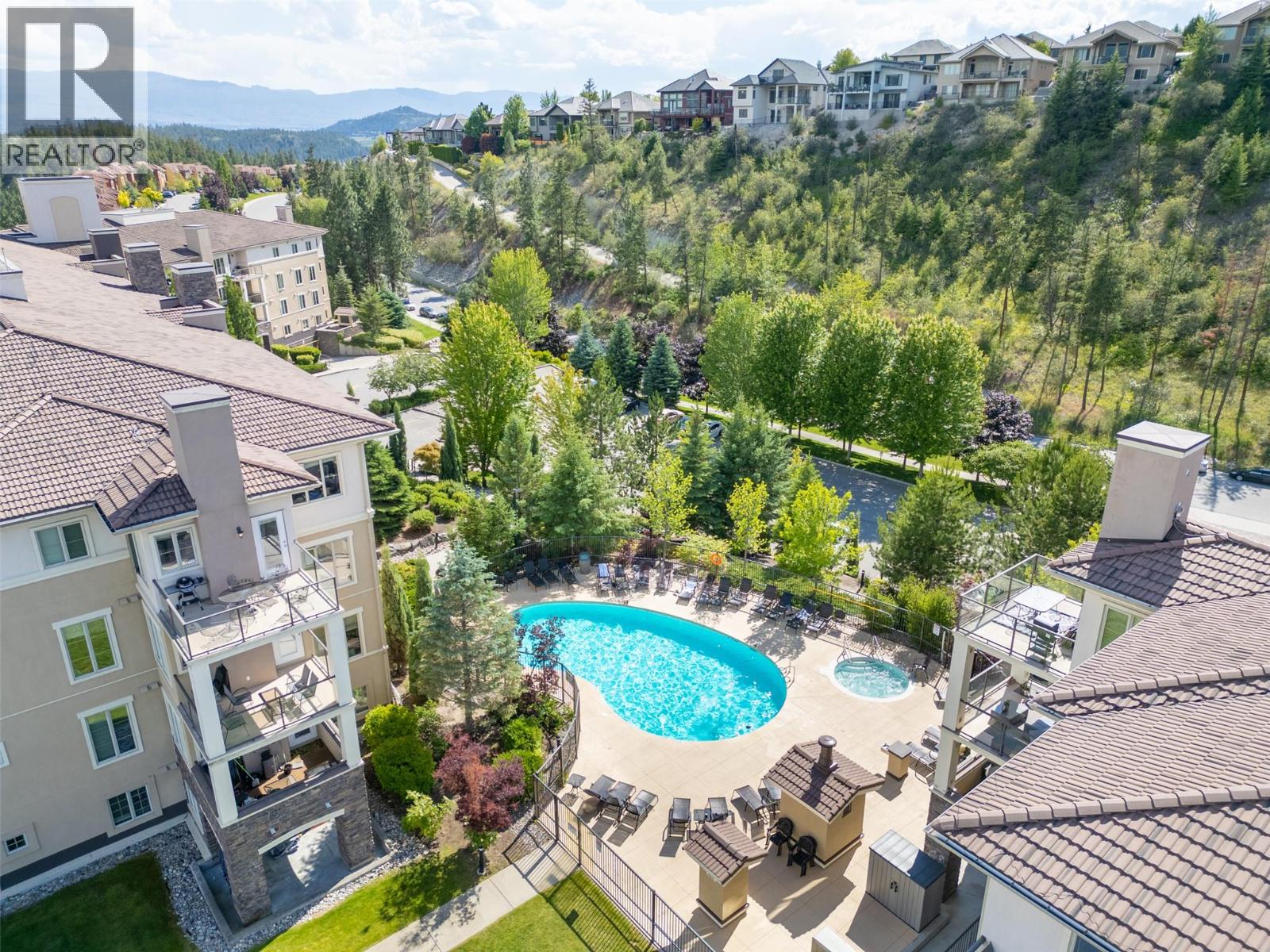 2207 1873 Country Club Drive, Kelowna