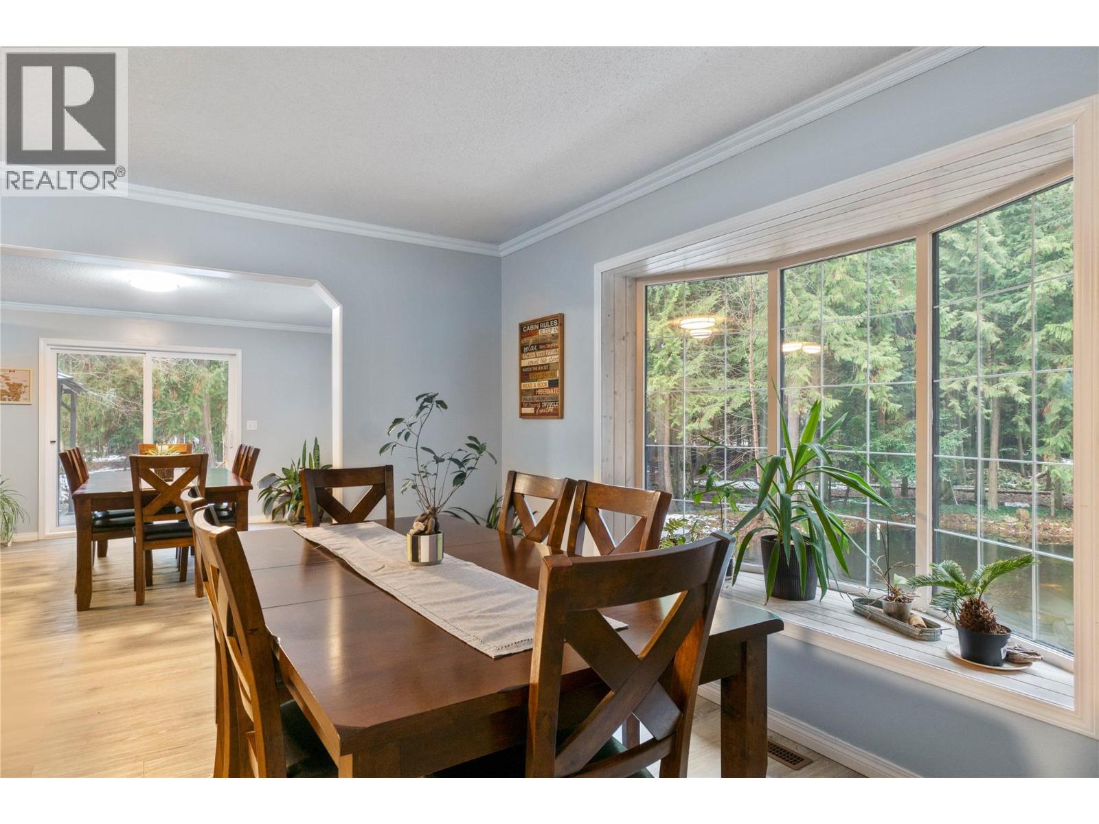  2012 Bundus Road, Sicamous