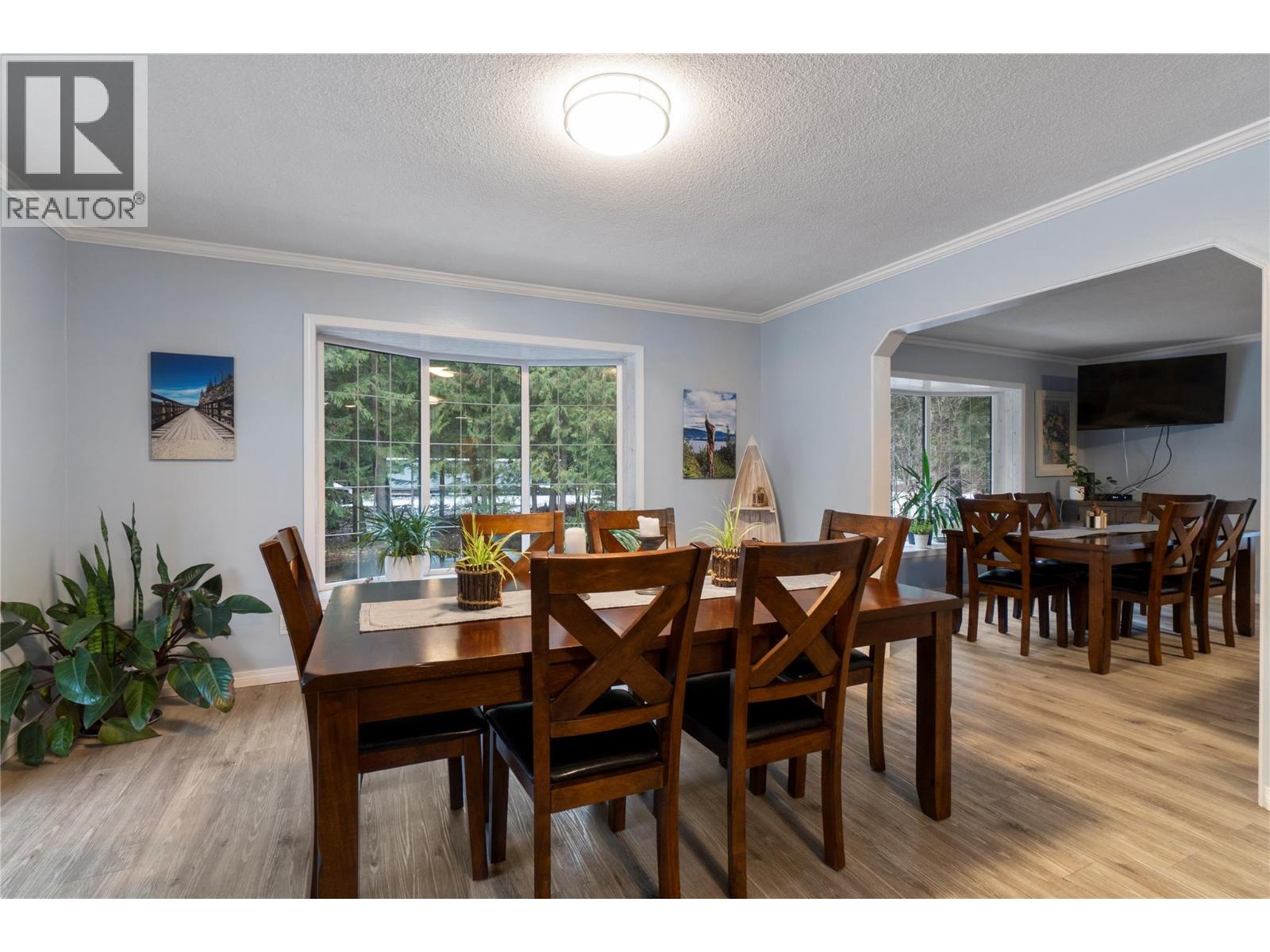  2012 Bundus Road, Sicamous