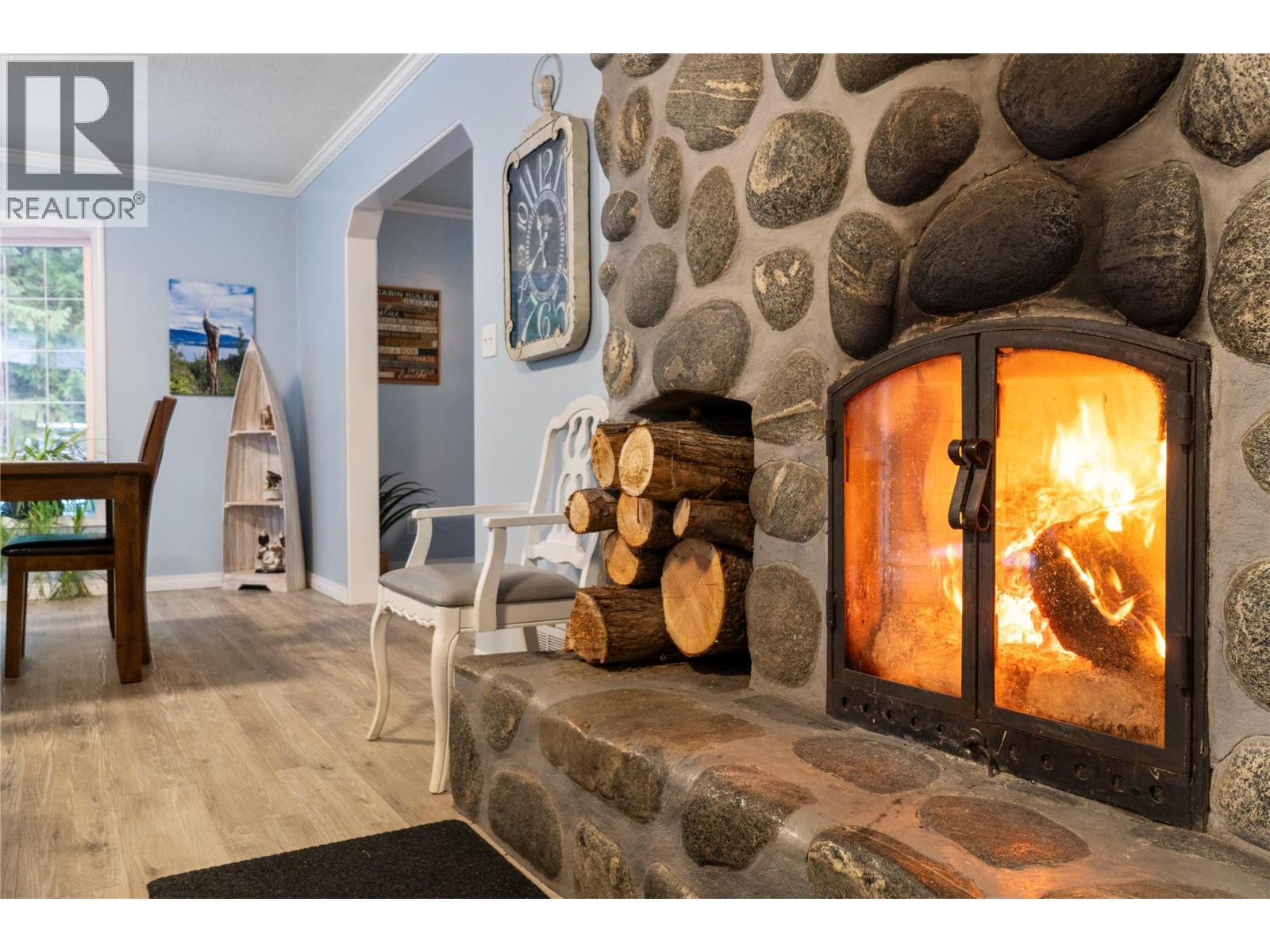  2012 Bundus Road, Sicamous