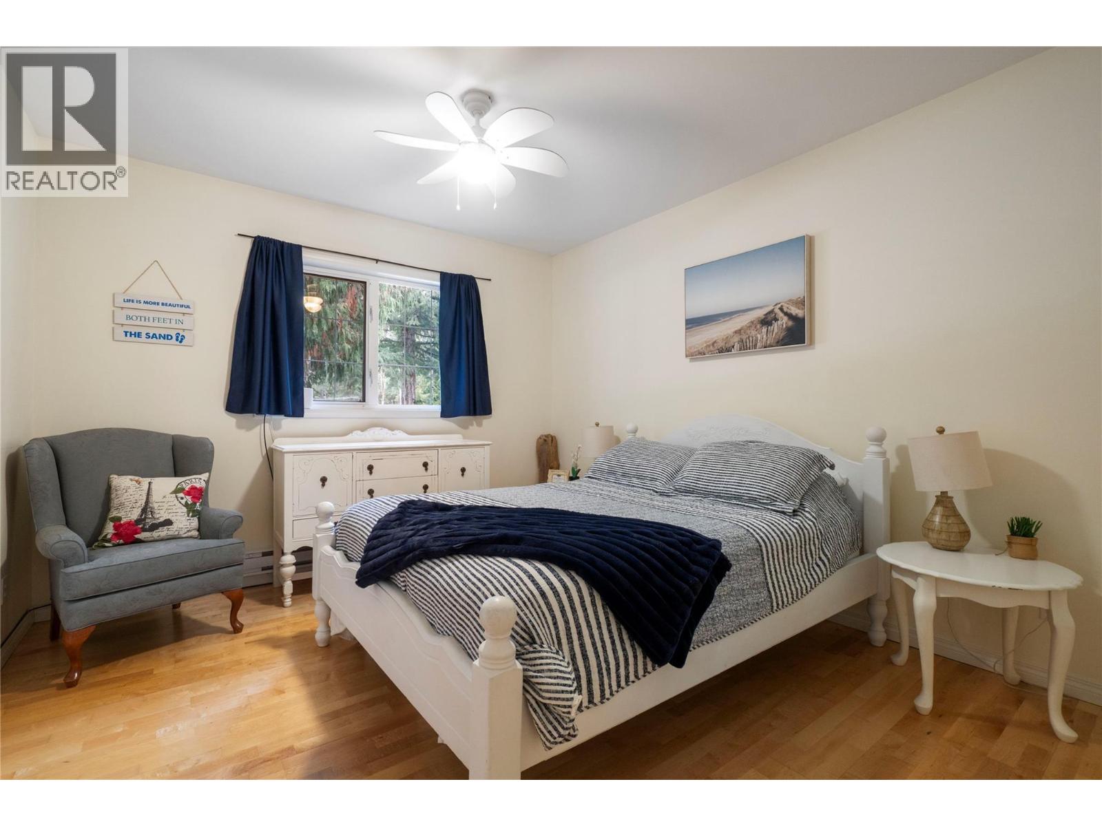  2012 Bundus Road, Sicamous