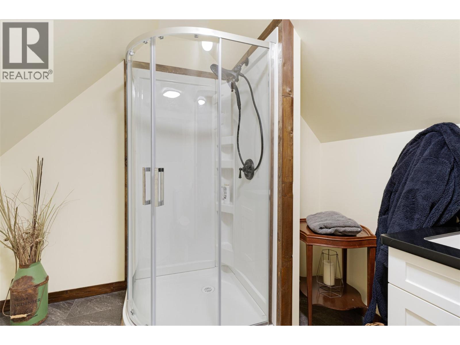  2012 Bundus Road, Sicamous