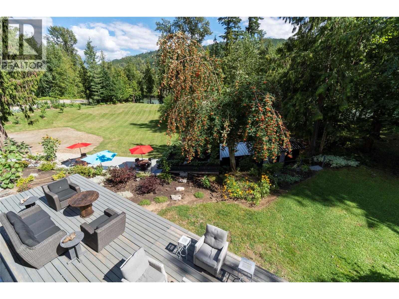  2012 Bundus Road, Sicamous