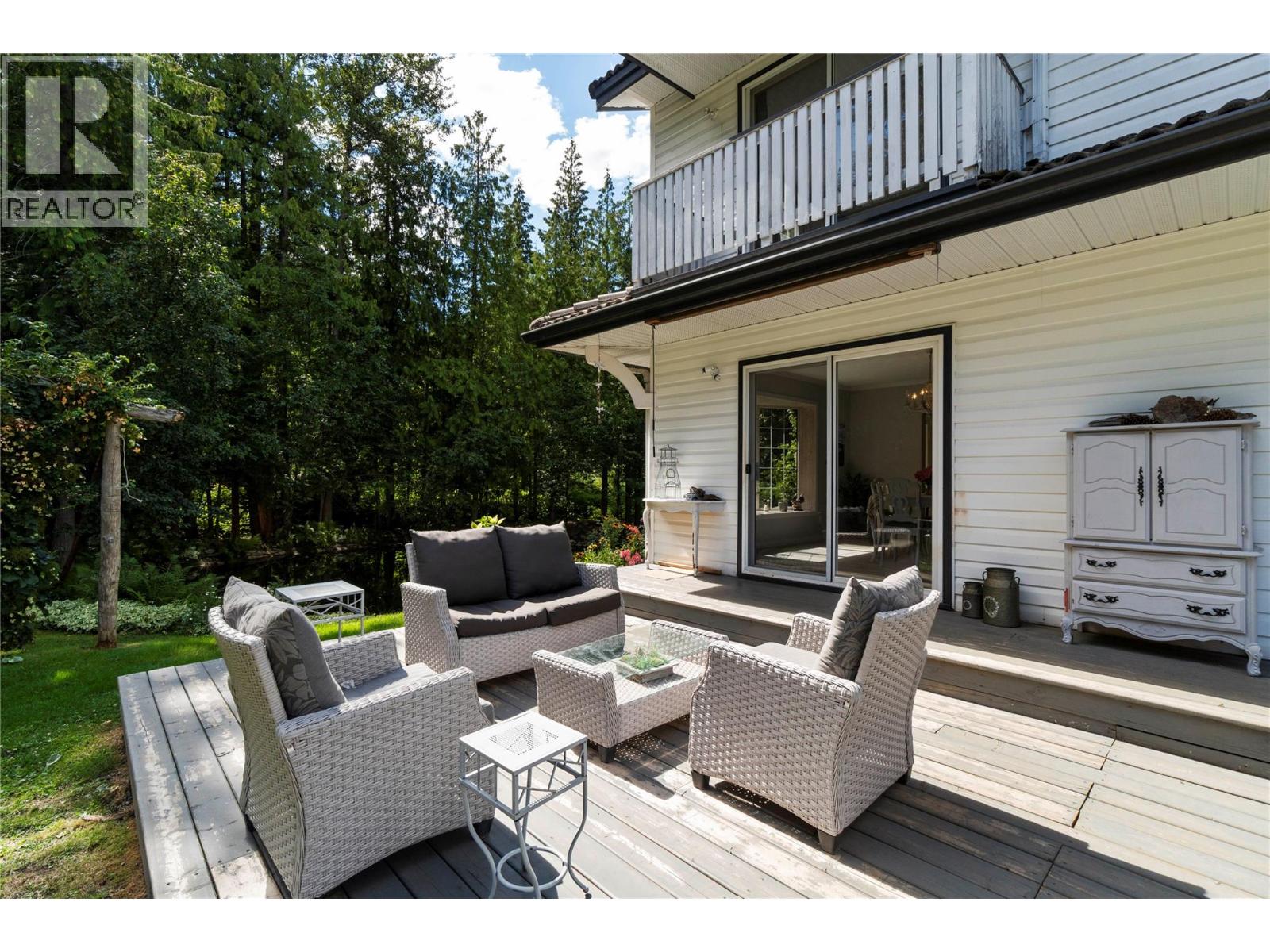  2012 Bundus Road, Sicamous