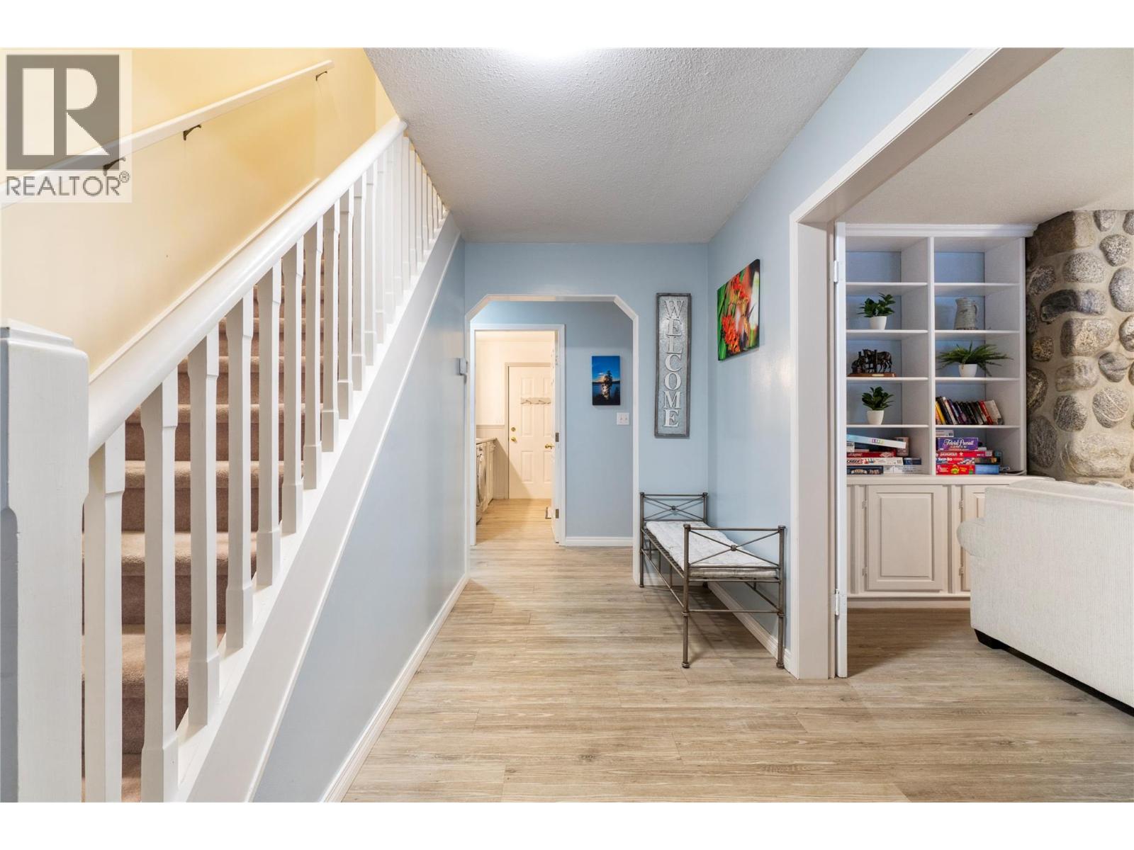  2012 Bundus Road, Sicamous