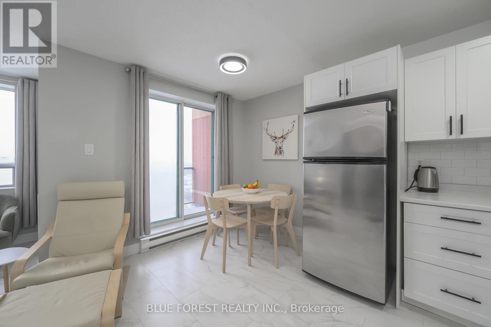 1105 - 76 BASE LINE ROAD W - Photo 5 of 19, London South (South E), Ontario