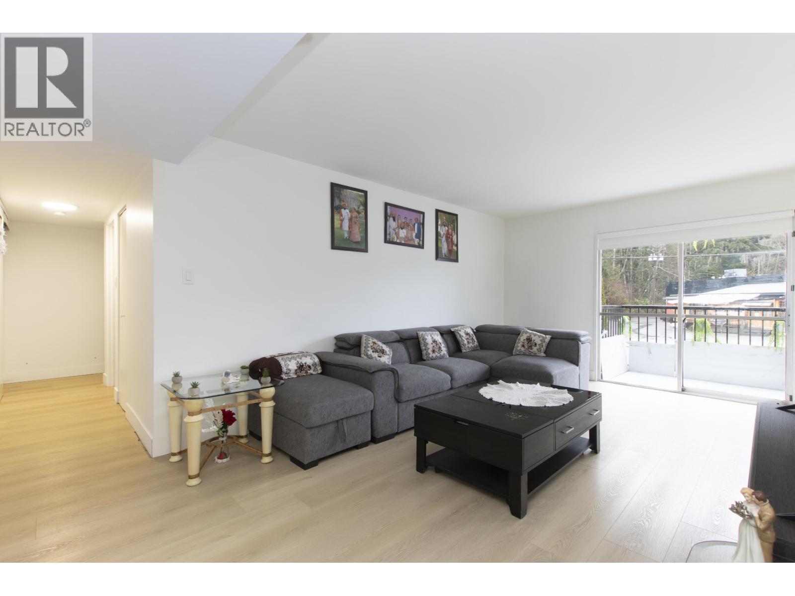 54 38185 WESTWAY AVENUE, Squamish