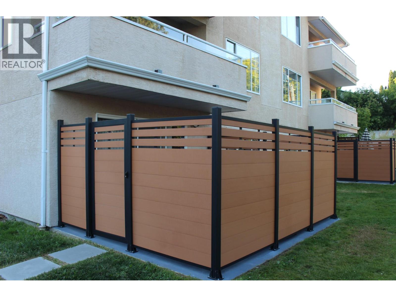 573 10th Avenue Unit# 1, Castlegar