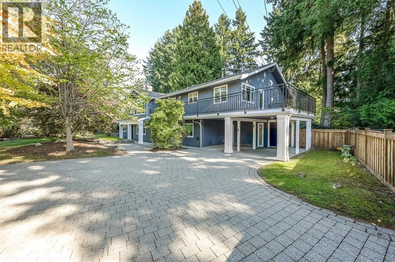 1020 PACIFIC Place - photo 2