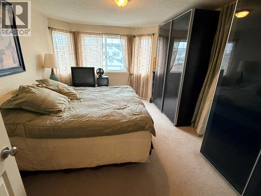 Single Family House for Sale in  Everwoods Close SW Evergreen Calgary 