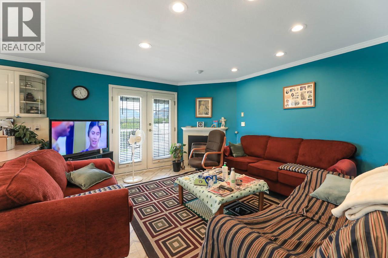  1260 Broughton Avenue, Penticton