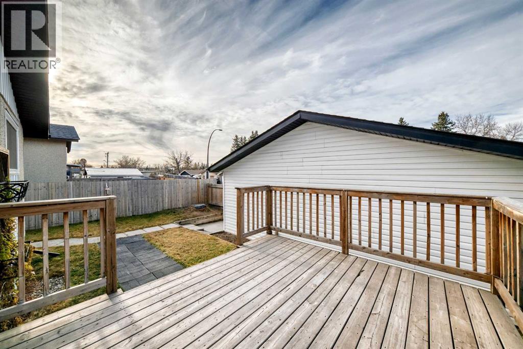 Single Family House Bungalow for Sale in  A Street SE Dover Calgary 