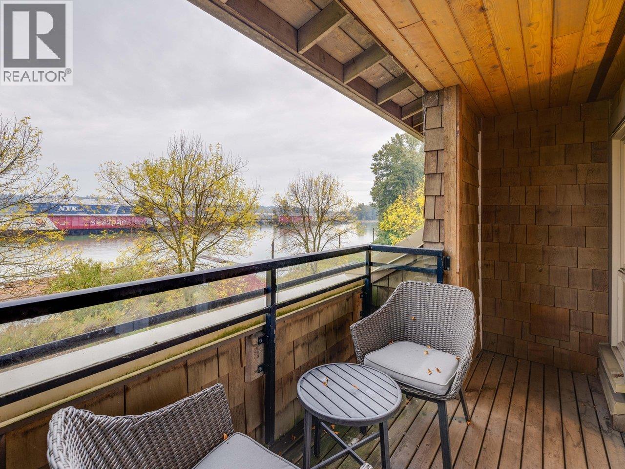 123 250 SALTER STREET, New Westminster