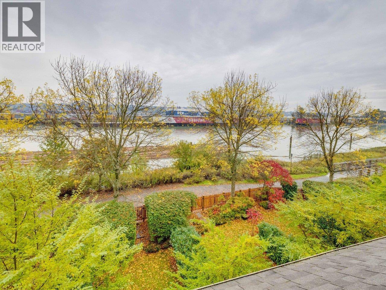 123 250 SALTER STREET, New Westminster