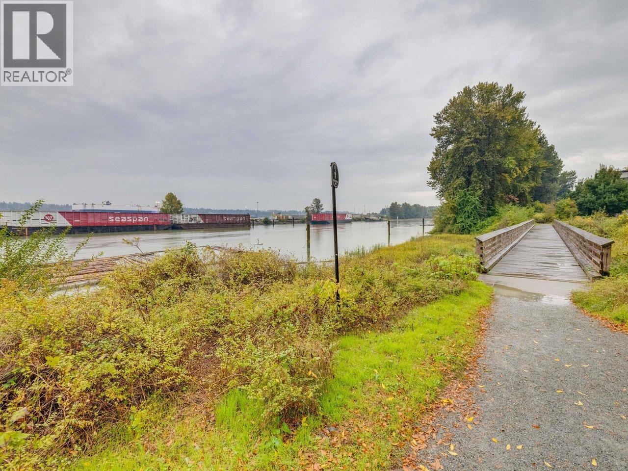 123 250 SALTER STREET, New Westminster