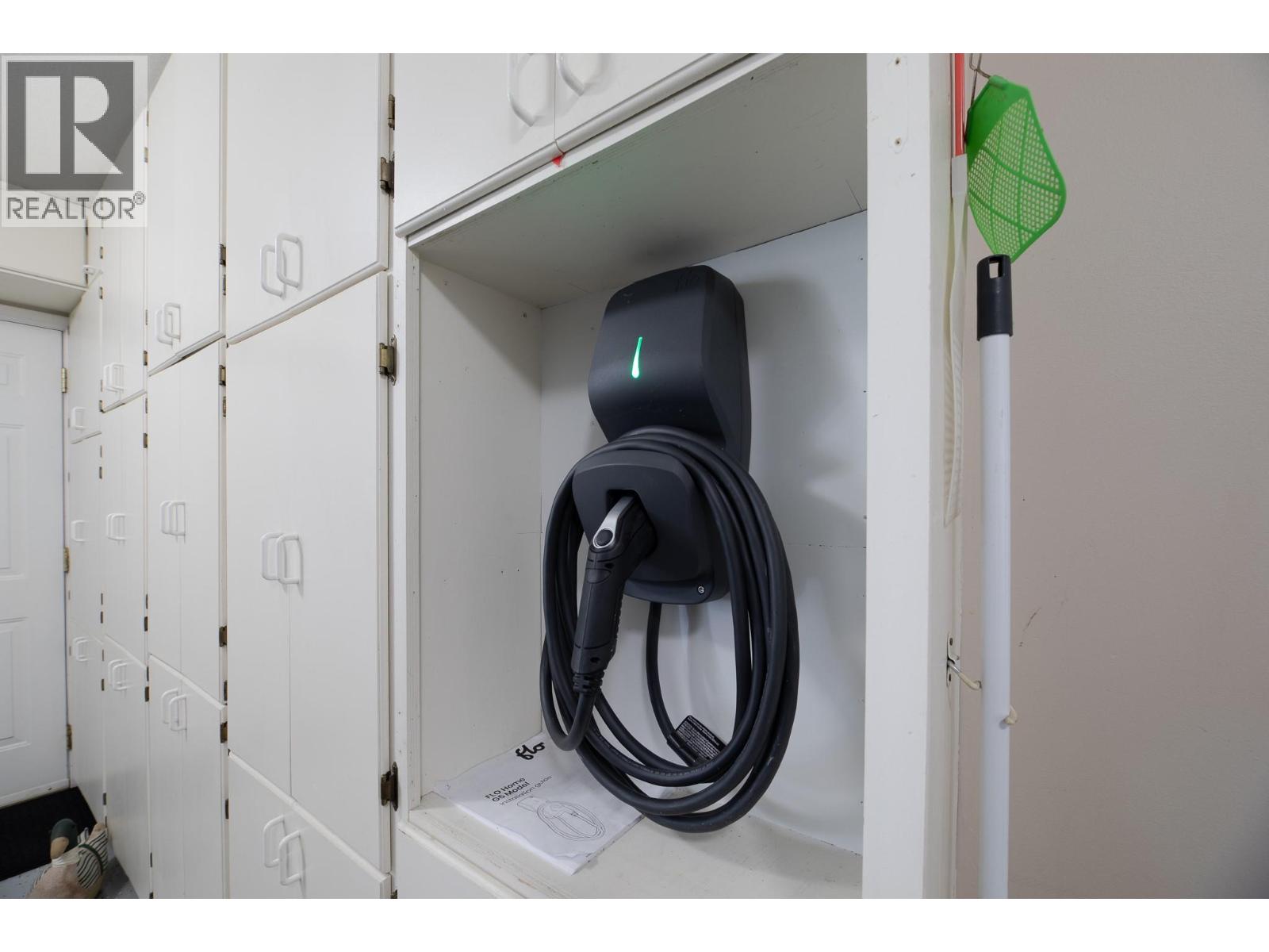  517 Vanderlinde Drive, Keremeos