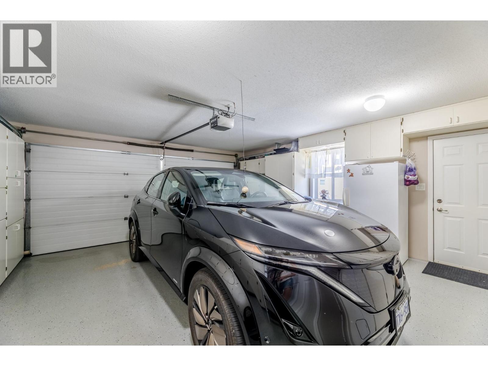  517 Vanderlinde Drive, Keremeos