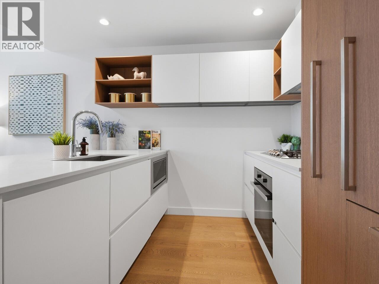 905 6000 MCKAY Avenue - photo 2