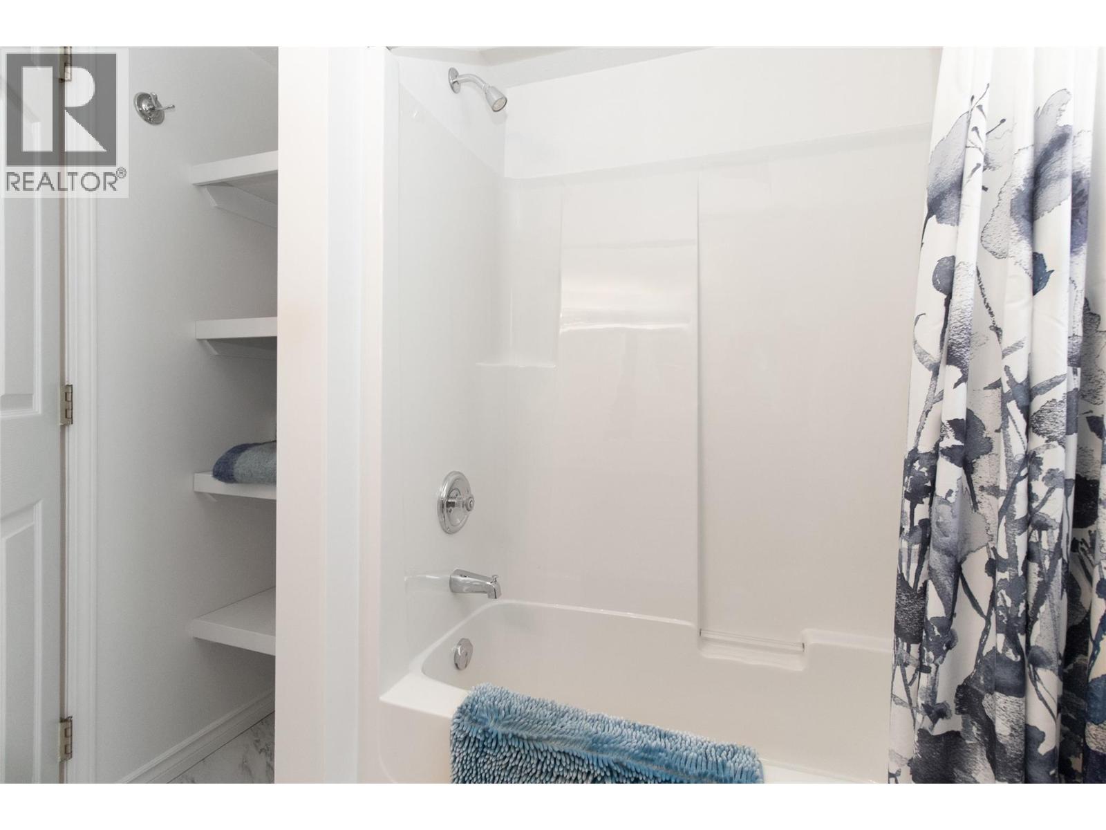  3527 Glen Eagles Drive, West Kelowna