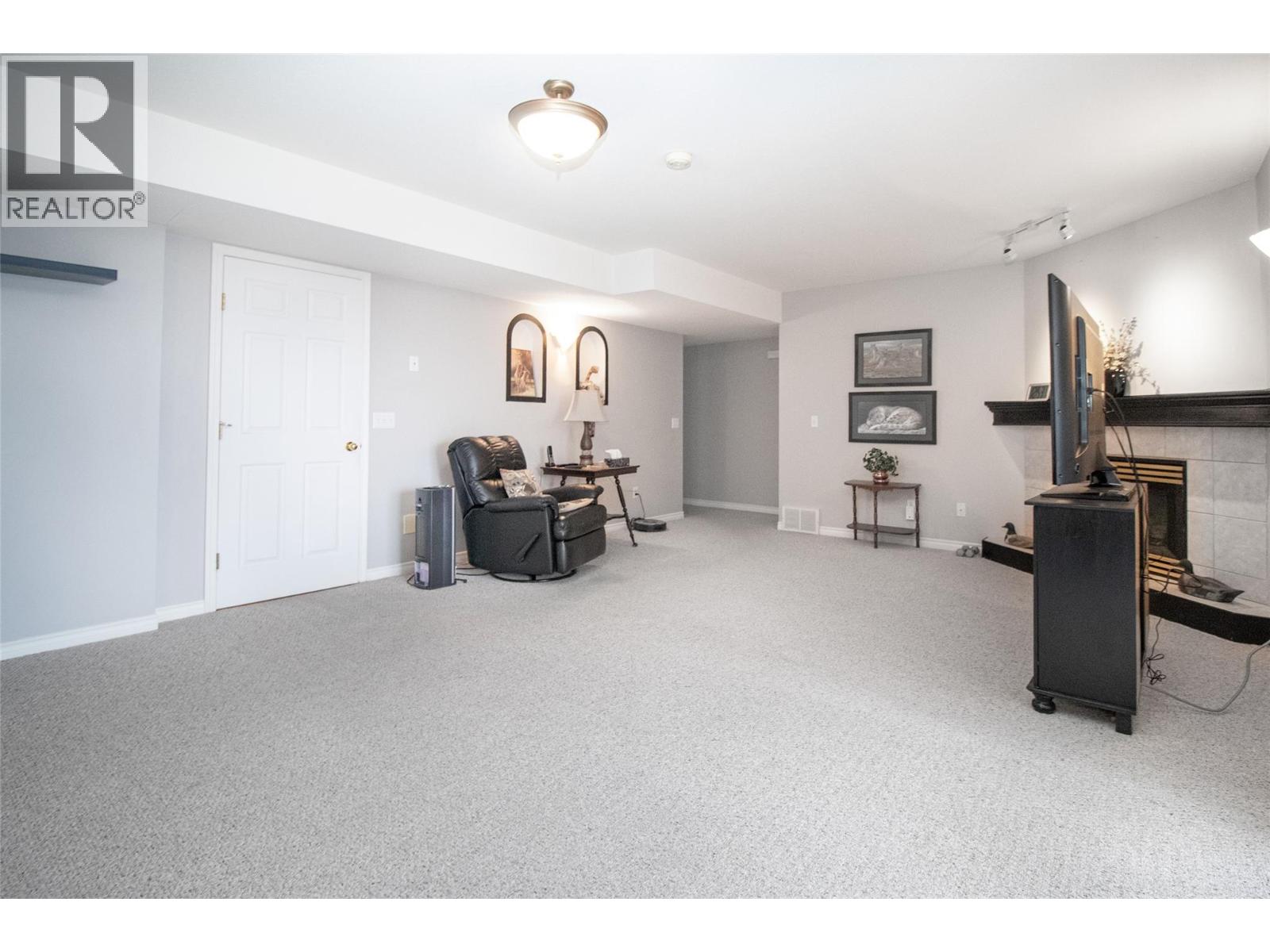  3527 Glen Eagles Drive, West Kelowna