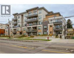 203 4030 Shelbourne St, Saanich, BC V8N3E4 Photo 12