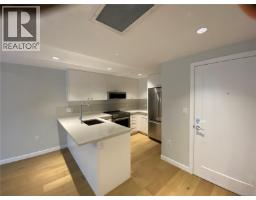 203 4030 Shelbourne St, Saanich, BC V8N3E4 Photo 19