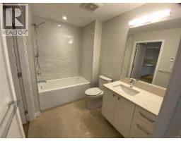 203 4030 Shelbourne St, Saanich, BC V8N3E4 Photo 14