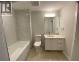 203 4030 Shelbourne St, Saanich, BC V8N3E4 Photo 8
