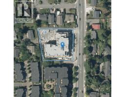 203 4030 Shelbourne St, Saanich, BC V8N3E4 Photo 13