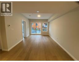 203 4030 Shelbourne St, Saanich, BC V8N3E4 Photo 22