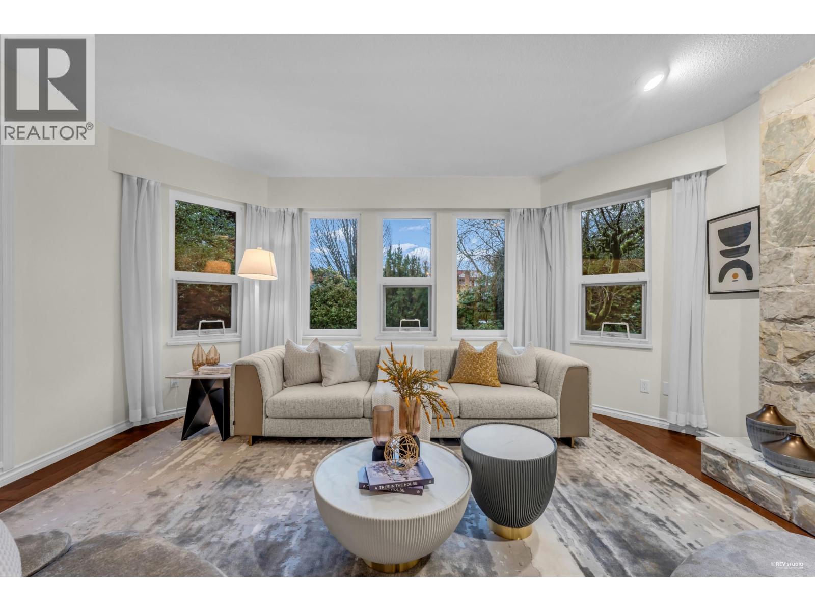 3661 BLENHEIM Street - photo 2