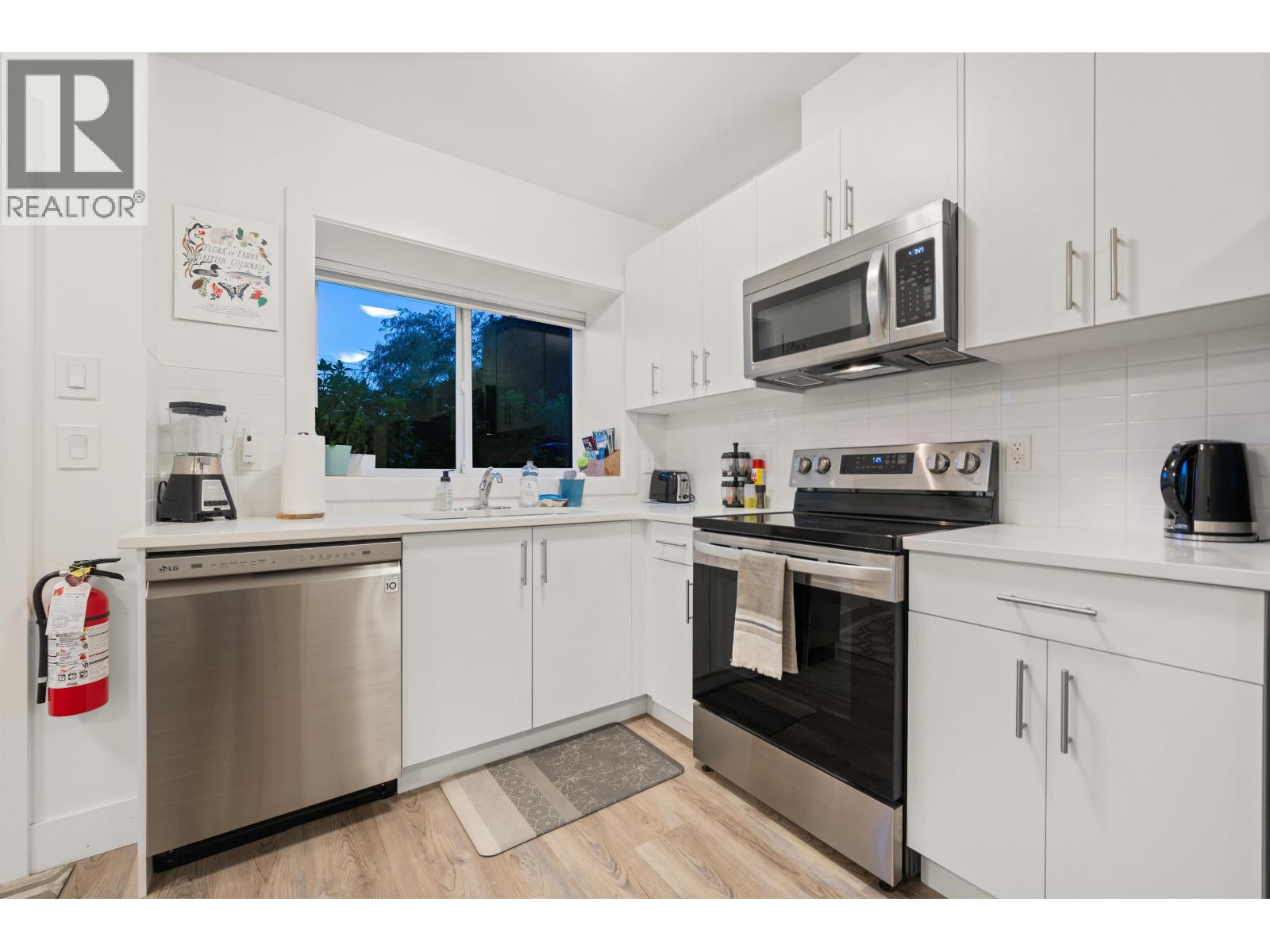 336 E KEITH ROAD, North Vancouver