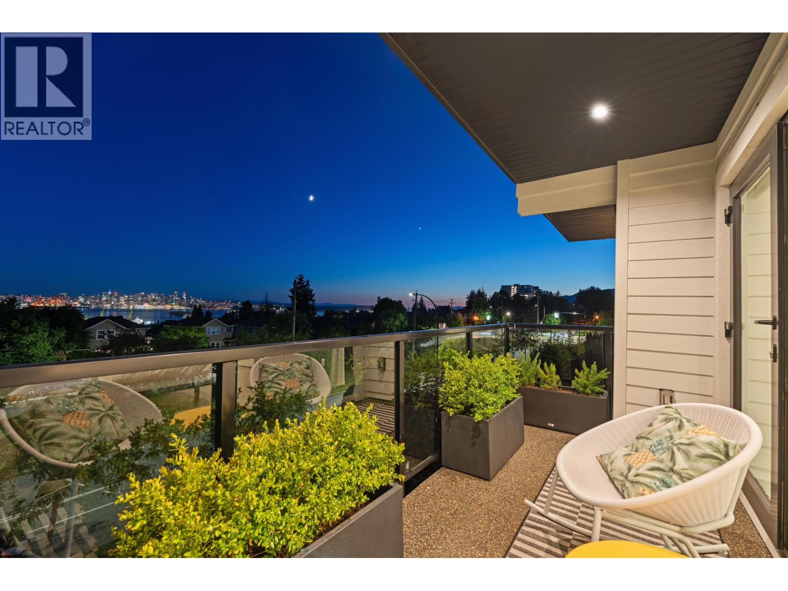 336 E KEITH ROAD, North Vancouver