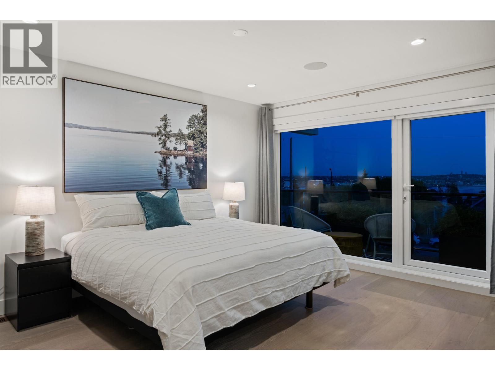 336 E KEITH ROAD, North Vancouver