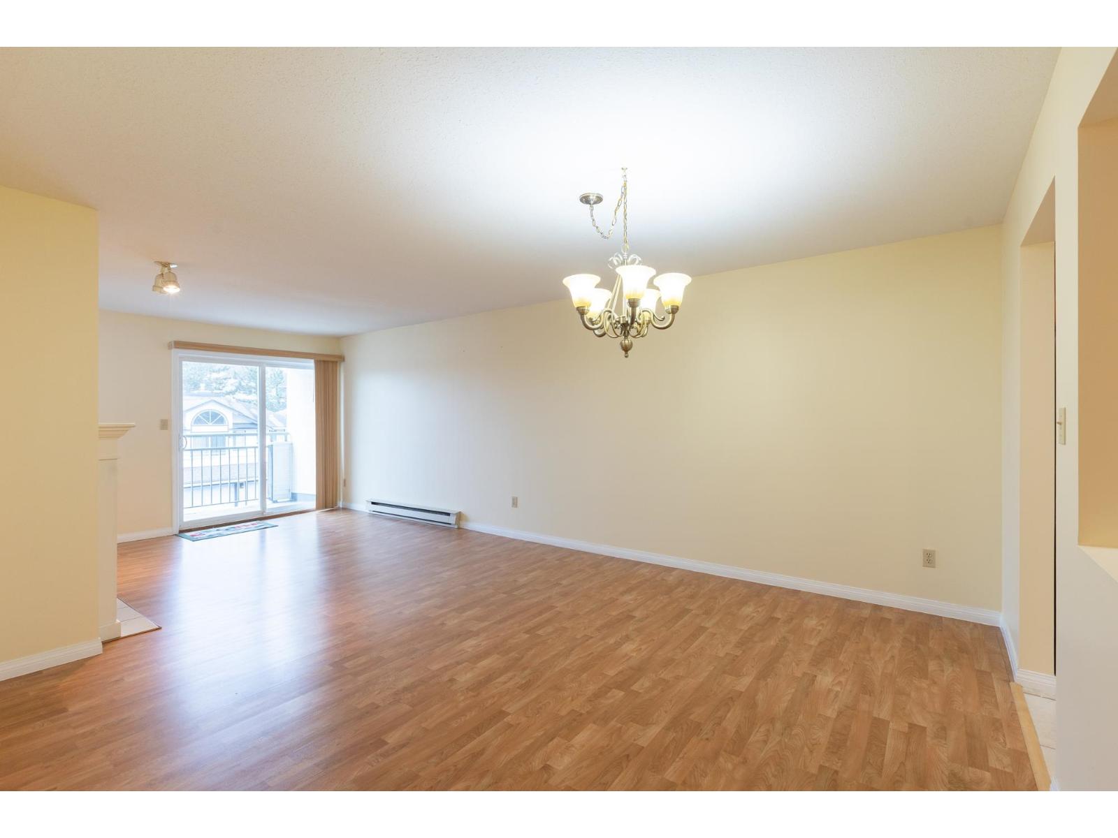 205 19645 64 AVENUE, Langley