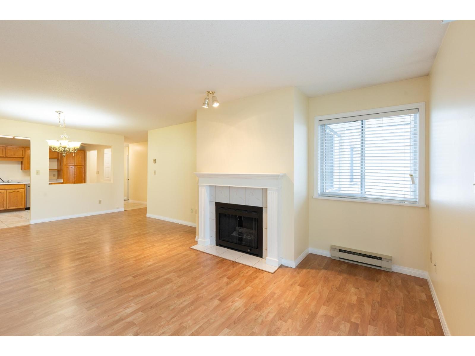 205 19645 64 AVENUE, Langley
