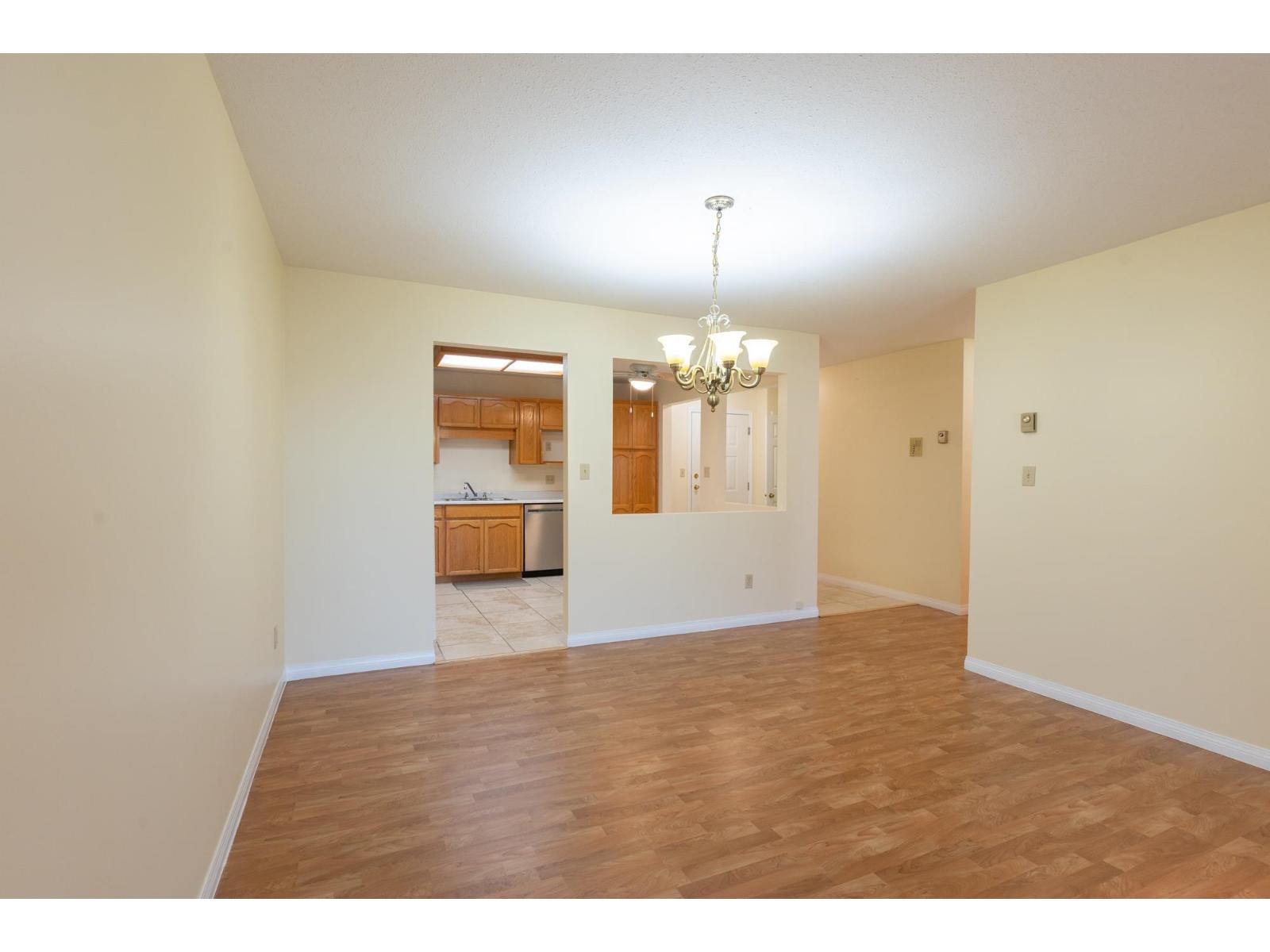 205 19645 64 AVENUE, Langley
