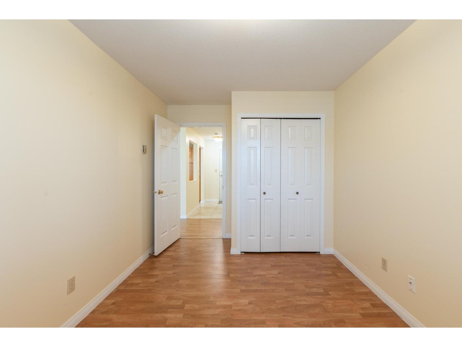 205 19645 64 AVENUE, Langley