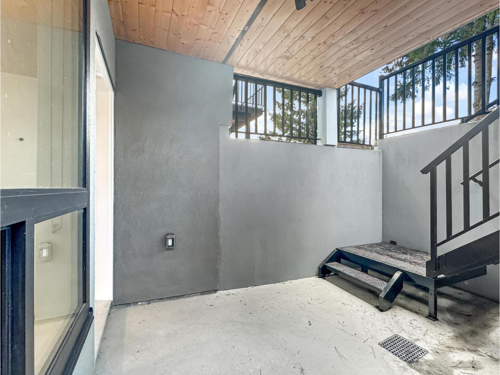 Bsmt 1695 167TH STREET, Surrey