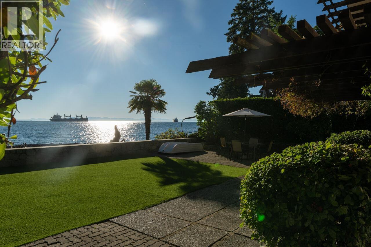 3248 MARINE DRIVE, West Vancouver