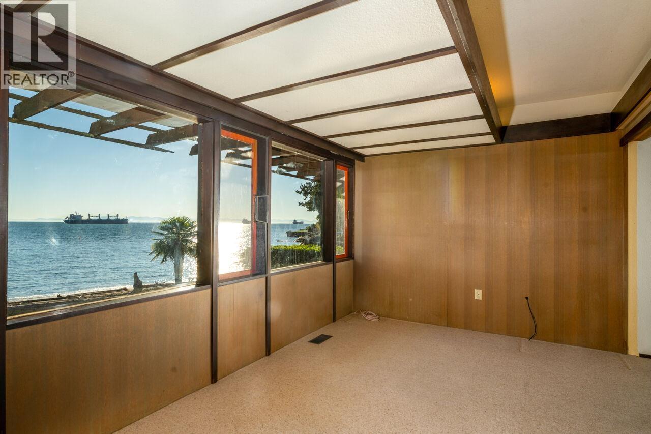 3248 MARINE DRIVE, West Vancouver