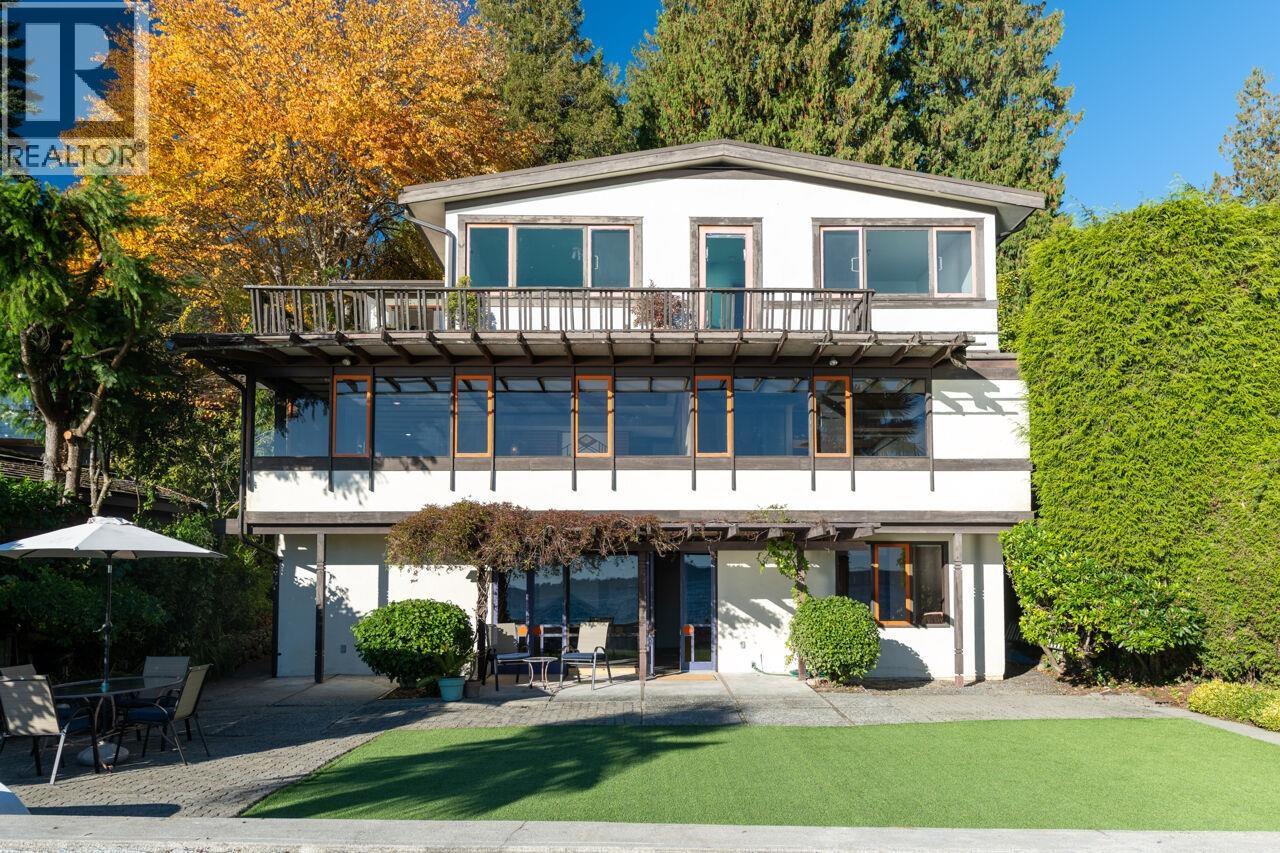 3248 MARINE DRIVE, West Vancouver