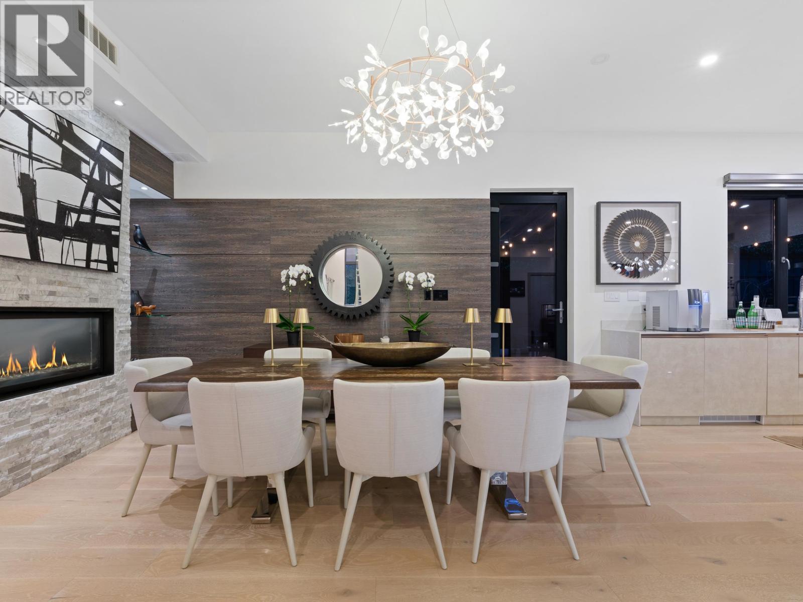 1045 SINCLAIR STREET, West Vancouver