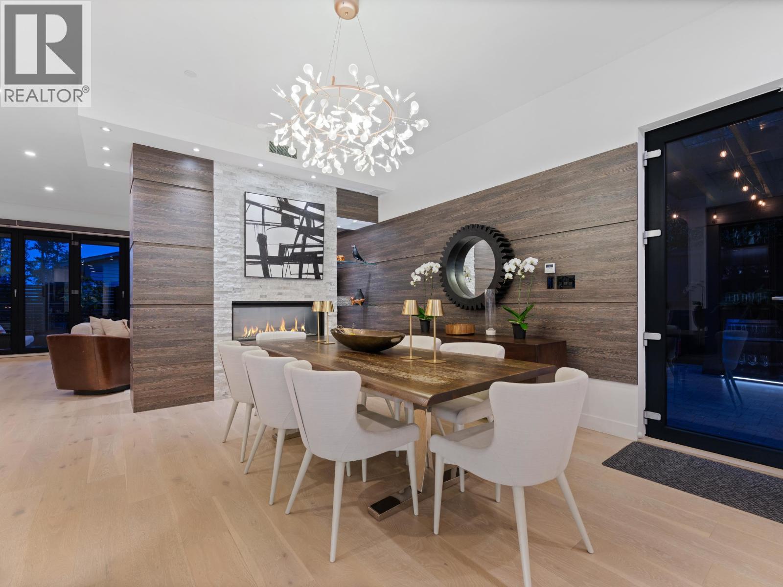 1045 SINCLAIR STREET, West Vancouver