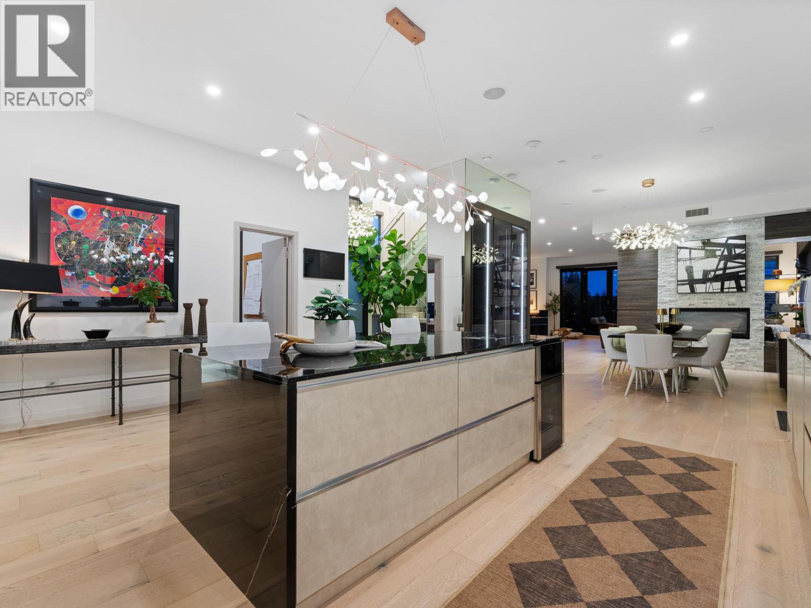 1045 SINCLAIR STREET, West Vancouver