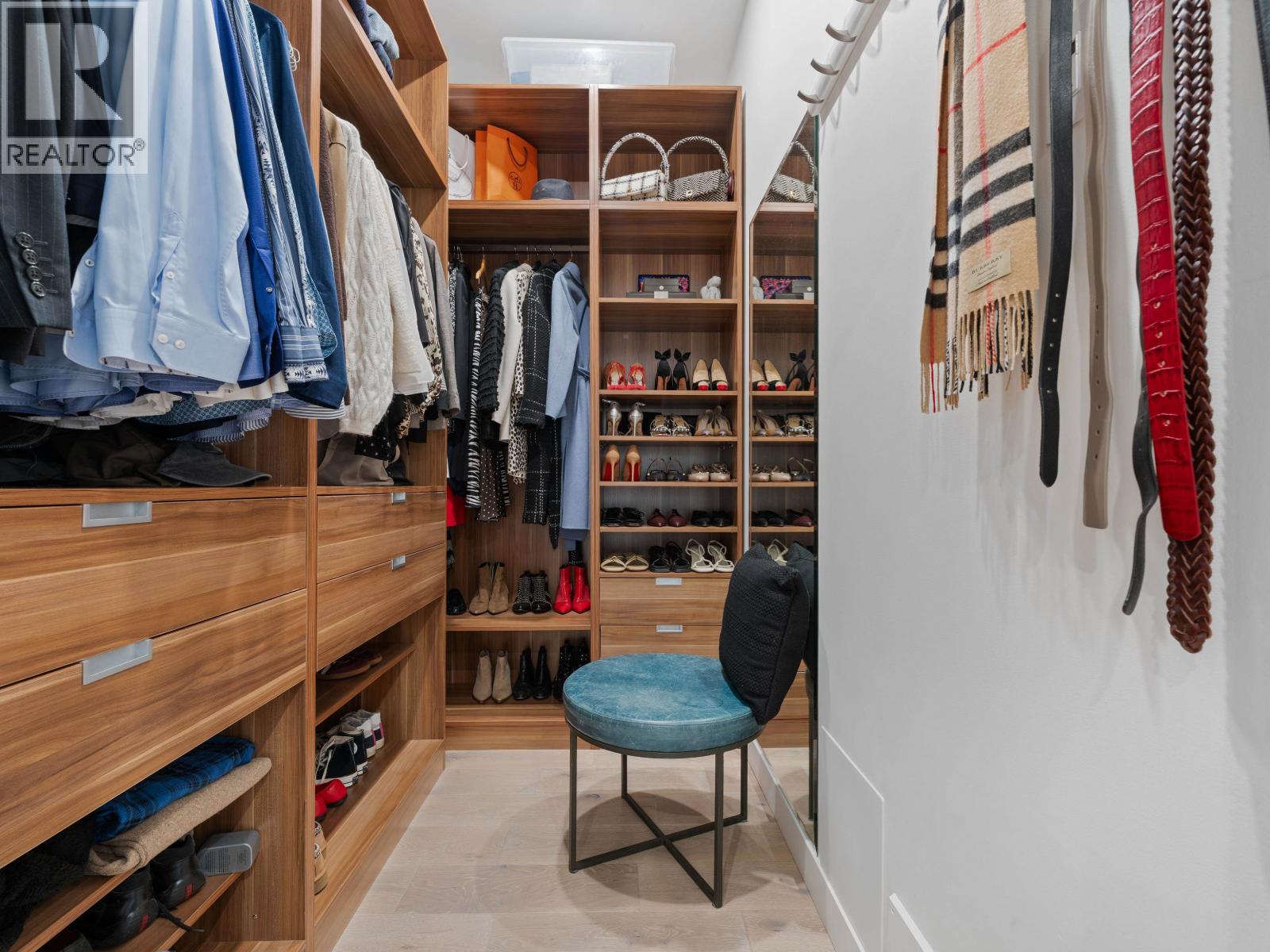 1045 SINCLAIR STREET, West Vancouver