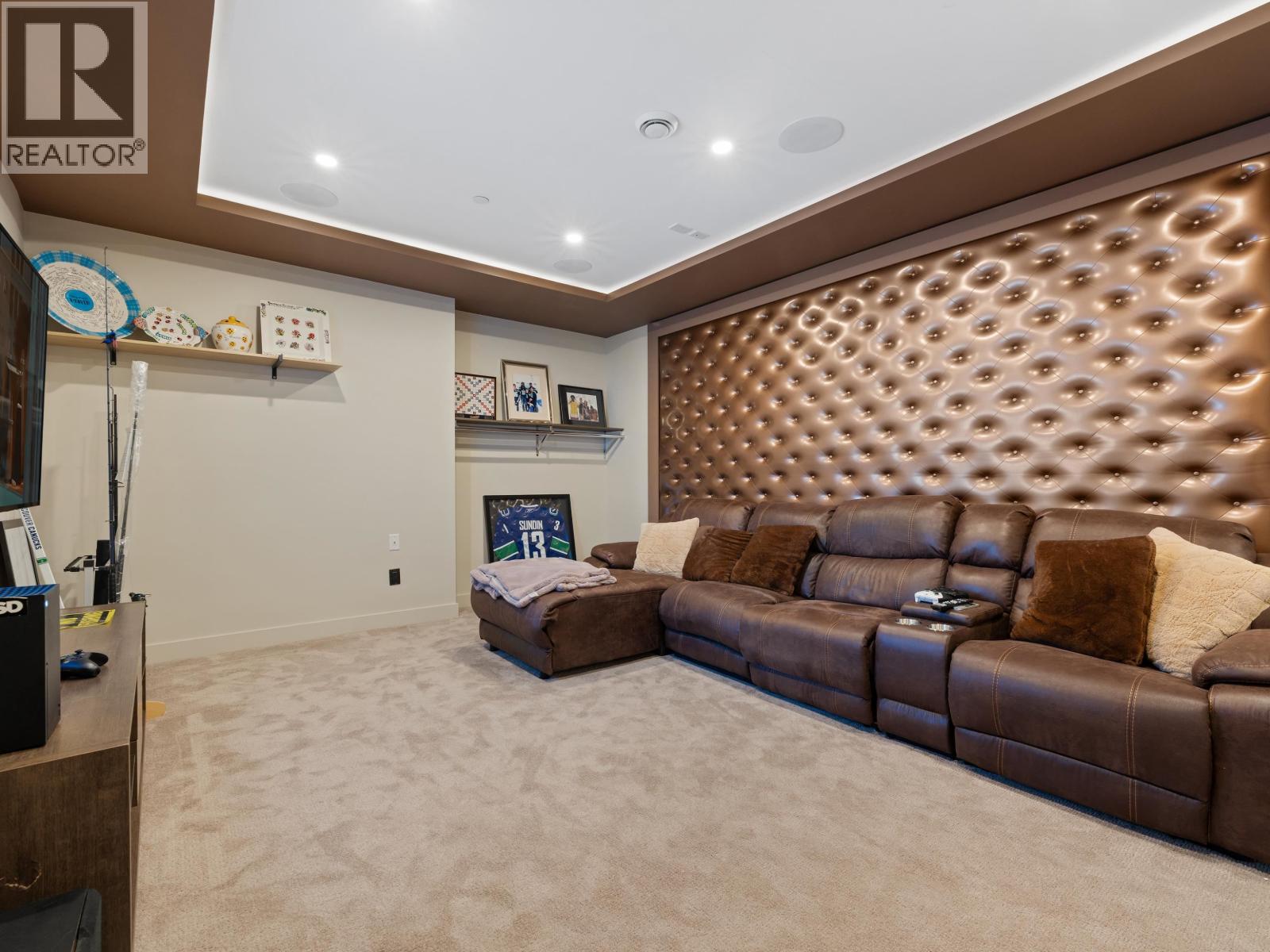 1045 SINCLAIR STREET, West Vancouver