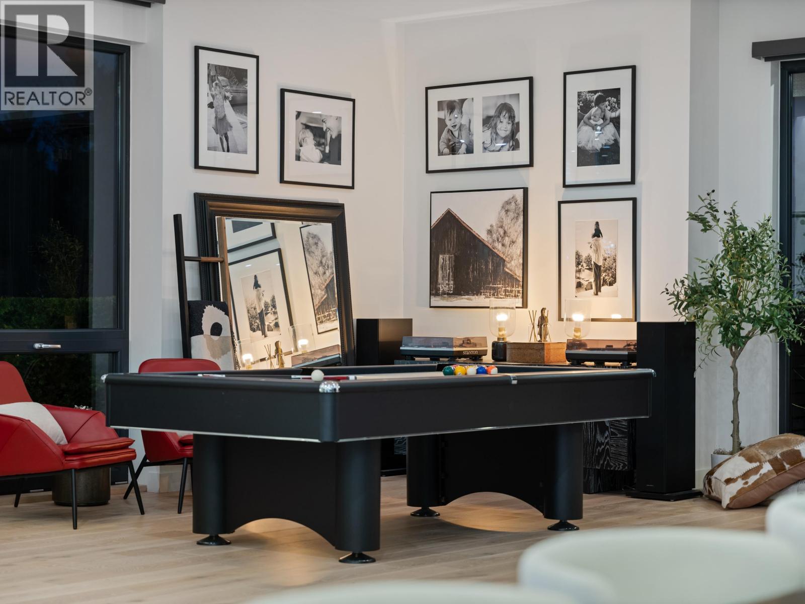 1045 SINCLAIR STREET, West Vancouver