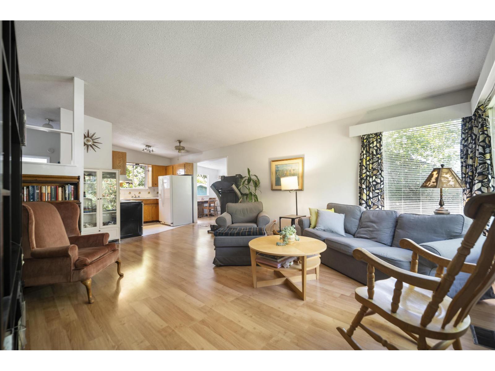 1056 STEVENS STREET, White Rock